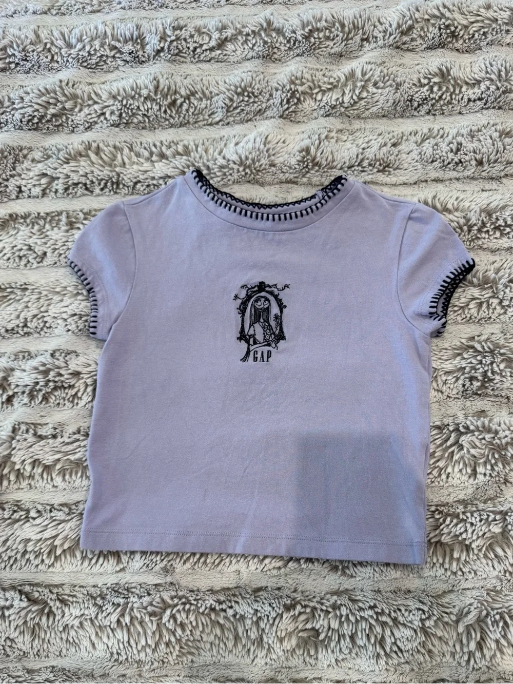 Gap × Disney Tim Burton’s The Nightmare Before Christmas Kids Shrunken Tee
